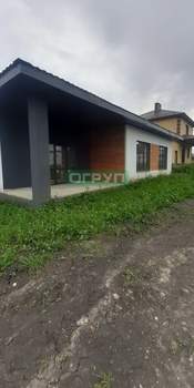 Дом 130м², 1-этажный, участок 8 сот.  