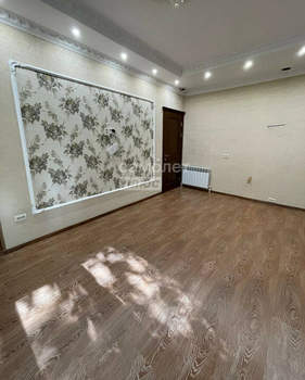 Дом 320м², 3-этажный, участок 14 сот.  