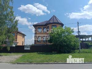 Дом 353м², 3-этажный, участок 8 сот.  