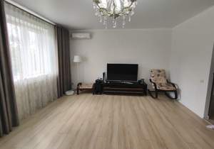 Дом 150м², 2-этажный, участок 5 сот.  
