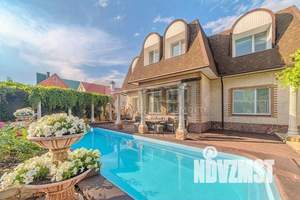 Коттедж 333м², 2-этажный, участок 15 сот.  