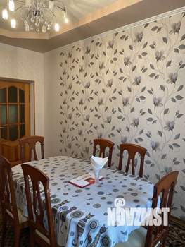 Коттедж 366м², 2-этажный, участок 13 сот.  