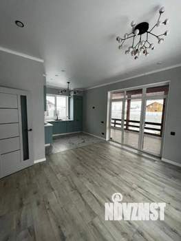 Дом 100м&sup2;, 2-этажный, участок 8 сот.  