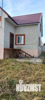 Коттедж 300м², 2-этажный, участок 9 сот.  