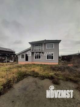 Дом 181м², 2-этажный, участок 6 сот.  