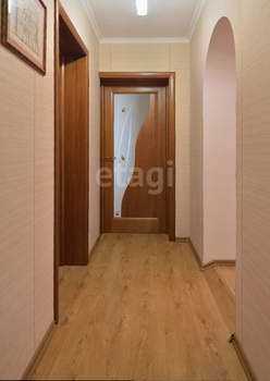 Дом 164м², 2-этажный, участок 9 сот.  