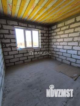 Дом 181м², 2-этажный, участок 6 сот.  