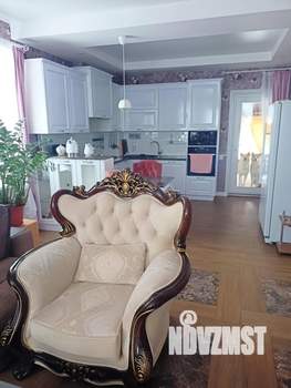 Коттедж 186м², 3-этажный, участок 15 сот.  