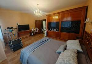 Дом 205м², 2-этажный, участок 10 сот.  