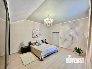 Дом 309м², 3-этажный, участок 12 сот.  