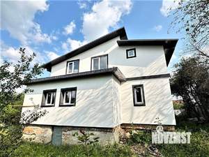 Коттедж 140м², 2-этажный, участок 10 сот.  