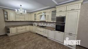 Дом 300м², 2-этажный, участок 9 сот.  