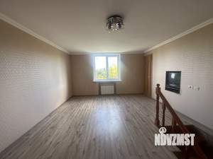 Коттедж 280м², 3-этажный, участок 10 сот.  