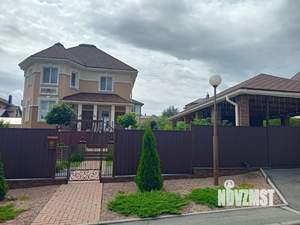 Коттедж 186м², 3-этажный, участок 15 сот.  