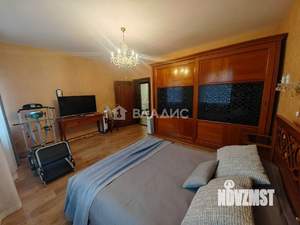 Дом 205м², 2-этажный, участок 10 сот.  