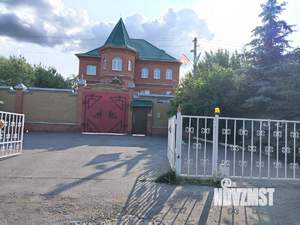 Коттедж 449м², 2-этажный, участок 19 сот.  