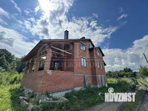 Коттедж 275м², 3-этажный, участок 10 сот.  