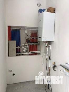 Дом 130м&sup2;, 2-этажный, участок 6 сот.  