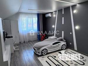 Дом 240м², 2-этажный, участок 10 сот.  