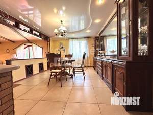 Дом 400м², 2-этажный, участок 19 сот.  