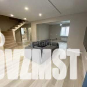 Дом 194м&sup2;, 2-этажный, участок 9 сот.  