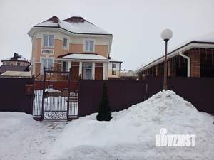 Коттедж 186м², 3-этажный, участок 15 сот.  