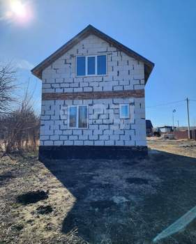 Дом 90м², 2-этажный, участок 6 сот.  