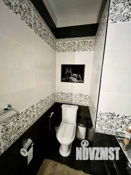 Дом 309м², 3-этажный, участок 12 сот.  