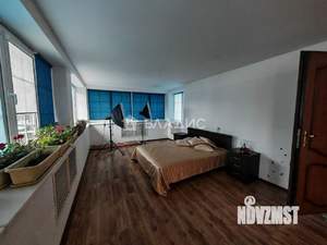 Дом 205м², 2-этажный, участок 10 сот.  