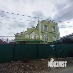 Дом 280м², 3-этажный, участок 6 сот.  