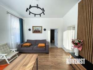 Коттедж 216м², 2-этажный, участок 17 сот.  