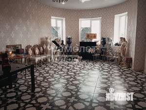 Дом 353м², 3-этажный, участок 8 сот.  