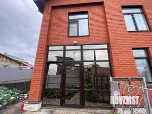 Коттедж 223м², 3-этажный, участок 6 сот.  