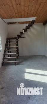 Дом 350м², 2-этажный, участок 15 сот.  