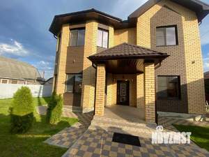 Дом 214м², 2-этажный, участок 7 сот.  