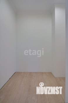 Дом 495м², 3-этажный, участок 10 сот.  