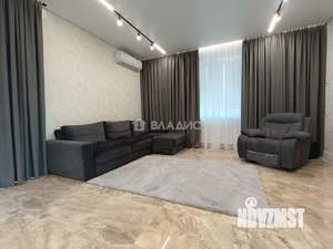 Дом 170м², 2-этажный, участок 6 сот.  