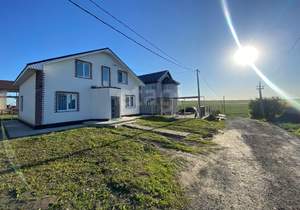 Дом 194м², 2-этажный, участок 9 сот.  