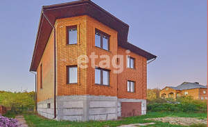 Дом 225м², 3-этажный, участок 5 сот.  