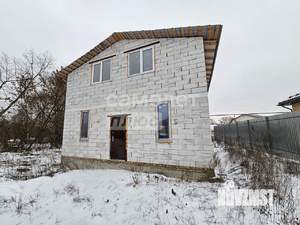 Дом 104м&sup2;, 2-этажный, участок 6 сот.  