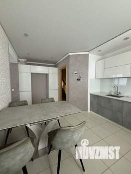 Дом 410м², 3-этажный, участок 13 сот.  