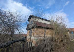 Дом 26м², 2-этажный, участок 5 сот.  