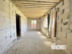 Дом 100м², 2-этажный, участок 8 сот.  