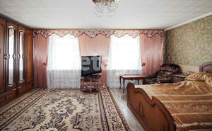 Дом 220м², 2-этажный, участок 8 сот.  