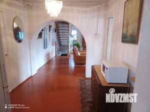 Дом 310м², 3-этажный, участок 7 сот.  