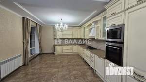 Дом 300м², 2-этажный, участок 9 сот.  