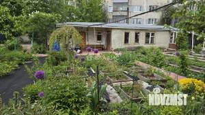 Дом 399м², 3-этажный, участок 15 сот.  