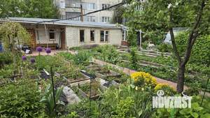 Дом 399м², 3-этажный, участок 15 сот.  