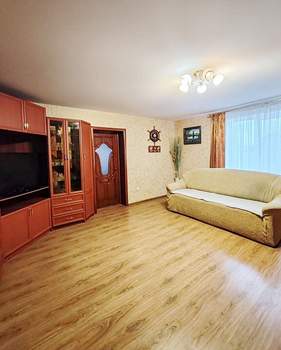 Дом 174м², 2-этажный, участок 8 сот.  