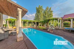 Коттедж 300м², 2-этажный, участок 15 сот.  